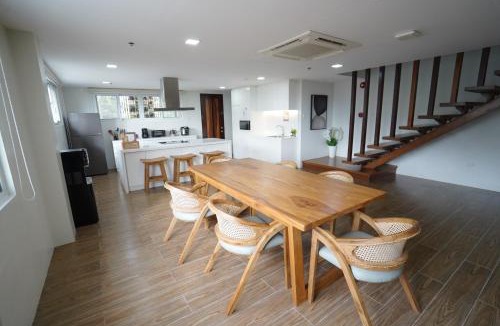 Morong Apartment | Vine and Canopy