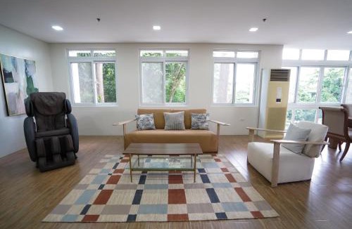 Morong Apartment | Vine and Canopy