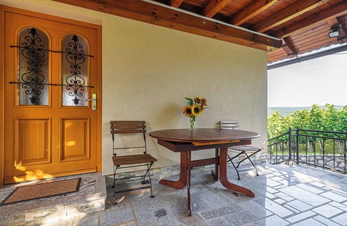 Trebnje House | Vineyard Cottage Pyramid, Dobrnič, Slovenia