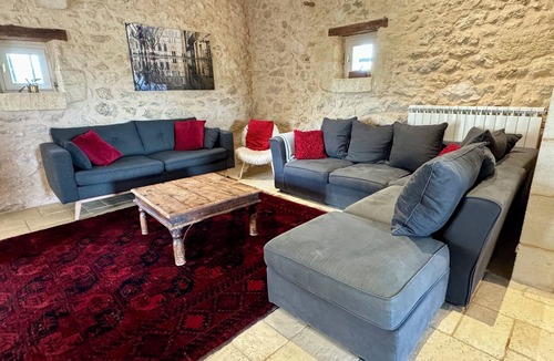 Gardegan-et-Tourtirac House | Vineyard escape, heated pool. Ideal for families/groups friends, near St-Émilion
