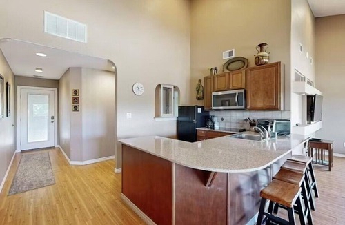 Lago Vista House | Vineyard Haus W/boat Dock on Lake Travis