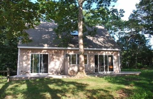 Tisbury House | Vineyard Haven, Quiet Setting Just Minutes from Ferry and Bus