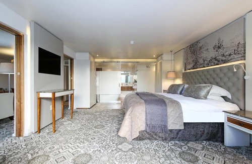 Claremont Hotel | Vineyard Hotel