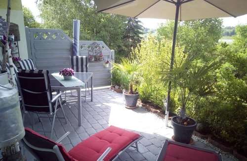 Ockfen Apartment | Vineyard Oasis - Apartment