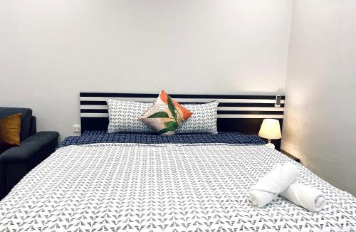 Trung Hoa Nhan Chinh Apartment | Vinhomes Dcapitale - Studio