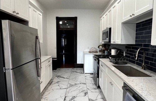 Chanute Apartment | Vintage charm with modern conveniences in downtown Chanute, Kansas.