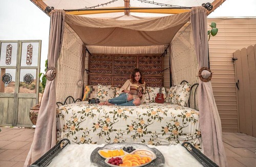 Chatsworth House | Vintage Glamping Travel Trailer with Views of San Fernando Valley near Los Angeles, California
