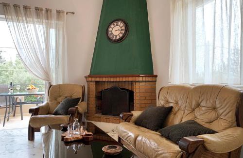 Palaia Fokaia House | Vintage Manor