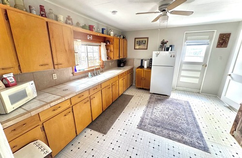 Antonito House | Vintage-Modern Adobe Escape 2 Bedroom 1 Bath