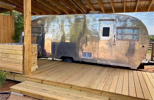Burton House | Vintage RV and outdoor space minutes from Round Top and Brenham!