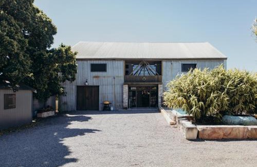 Hinton House | VintageSteel Hinton