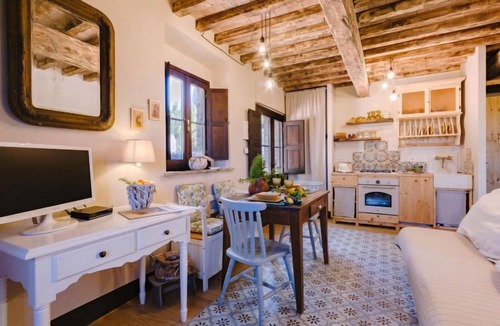 Monte Antico Alto Apartment | Violapo al Castello by Interhome