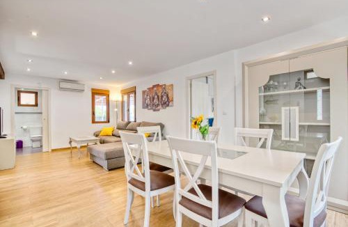 Macastre Apartment | Violeta
