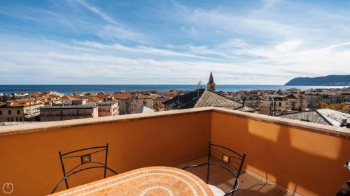 Alassio Apartment | Virgilio 2 - Villa Bice