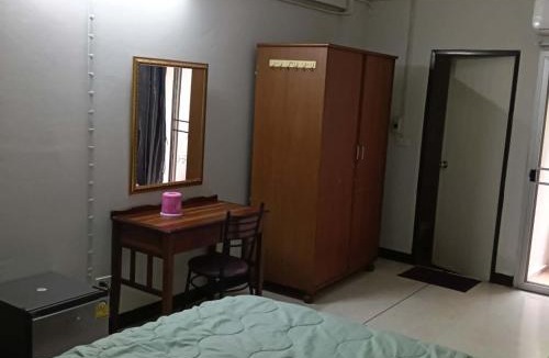 Din Daeng Apartment | Viriyapon
