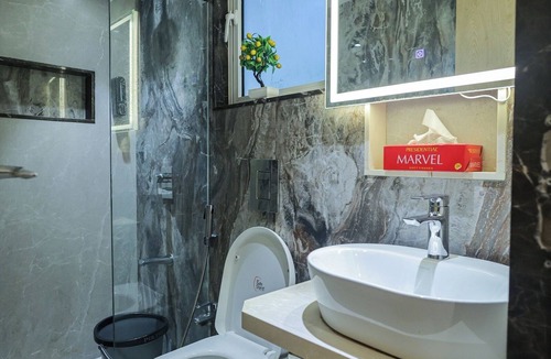 Andheri Hotel | VISHAL HALL