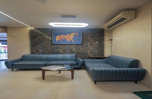 Andheri Hotel | VISHAL HALL