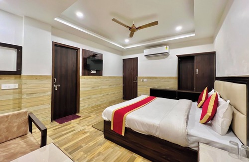Bullawala Hotel | Vishnu Lok