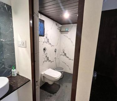 Mangalore House | Vishwageeta 1