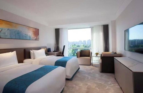 Changping Hotel | Vision Plaza Shahe Intl. Cultural Center
