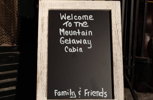Warm Springs Cabin | Visit Mountain Getaway for July 4th! - Hot Tub - Fiber Wifi - Callaway