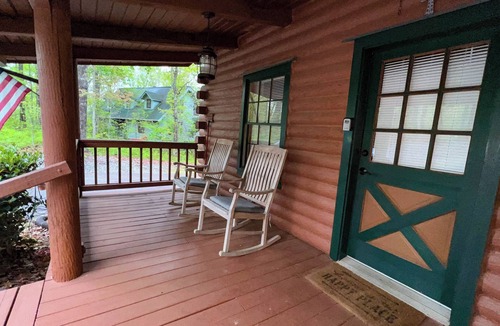 Pine Mountain Valley Cabin | Visit Shepherd's Den for July 4th! - Fiber Wifi - Close to Callaway Gardens