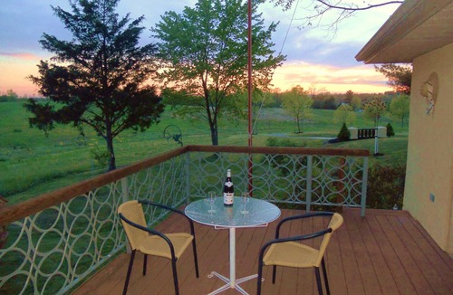 Uniontown House | VISTA: Country Estate, 200+ PERFECT reviews! Views & PRIVACY.Seniors?-YES!