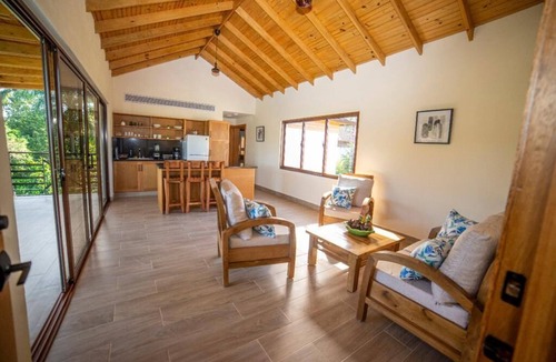 Urbanizacion Raul Ruiz Villa | Vista del Campo Country Club & Villas