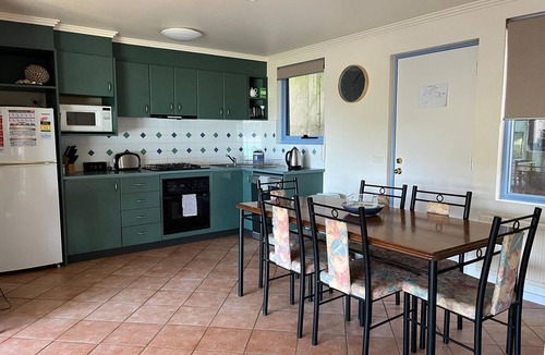 Lorne Apartment | Vista Di Mare - View of the sea with free WIFI