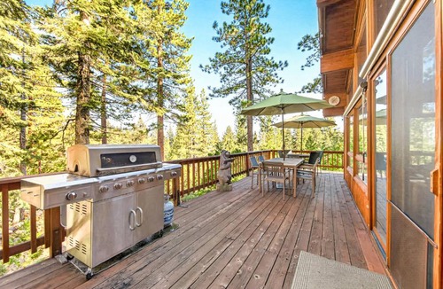 Tahoe Vista House | Vista Point - 5 Minutes to Kings Beach