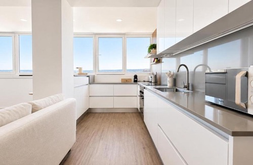 Cacilhas Apartment | Vista Tejo - River View Apartment by Domar Living