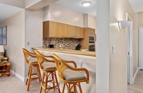 Waikoloa Condo | Vista Waikoloa G203: Luxury Condo in Waikoloa Resort: AC, Elevators, Views!