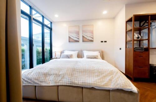 Phetchaburi Villa | Vita Villa - Modern 2BR At Heart of Phetchaburi