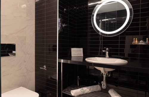 Studentski Grad Hotel | Vitosha Park Hotel
