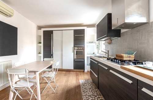 Castellammare Vucciria Apartment | Vittorio Emanuele apartment with terrace