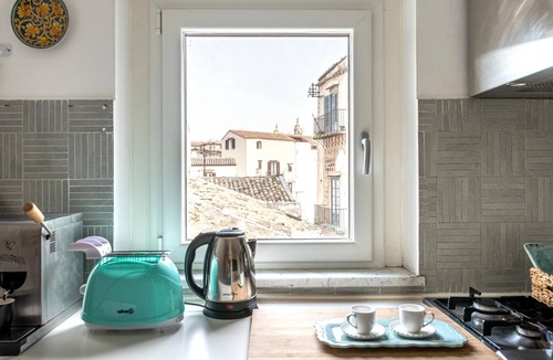 Castellammare Vucciria Apartment | Vittorio Emanuele apartment with terrace