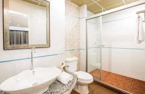 Khanna Yao Hotel | Viva Residence