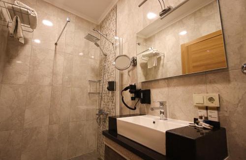 Birlik Hotel | Vivaldi Park Hotel