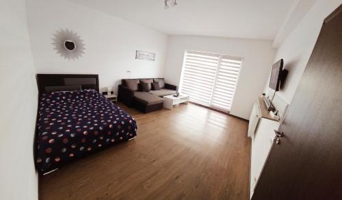 Tractorul Apartment | Vivamus Studio