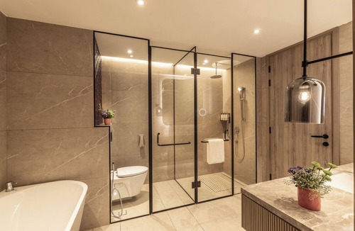 Vrindavan Hotel | Vivanta Vrindavan