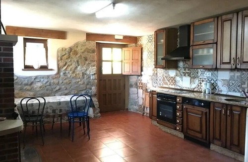 Triongo Cottage | Vivienda Vacacional Naguar Para 4 Personas en Triongo, Cangas de Onís