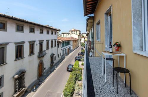 Isolotto Apartment | ViviLafirenze G