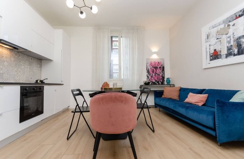 Centro Direzionale Apartment | VivimiHome – Modern Flat Centrale/Bosco Verticale