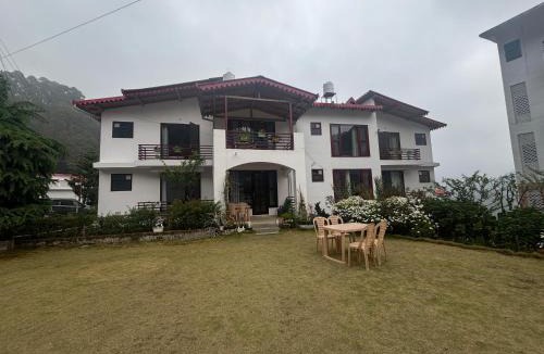 Shyamkhet Apartment | VJS Homestay