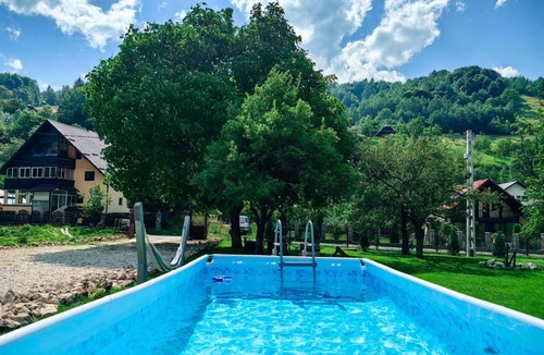 Moieciu House | Voinescu House - Natural Living & Eating