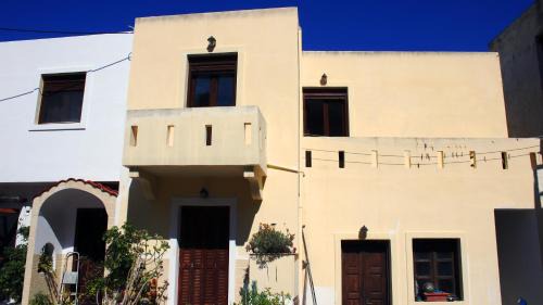 Mandraki Apartment | Volcano View Nisyros