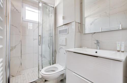Necker Apartment | Volontaire