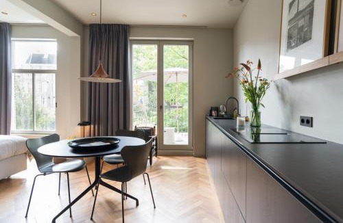 Helmersbuurt House | Vondel 99