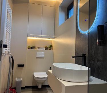 Vaslui House | Votre Maison Prive
