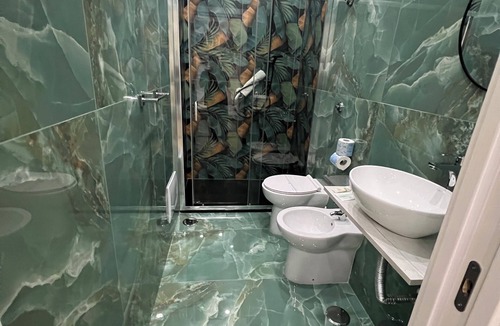 Vasto Hotel | VPM room's central train station